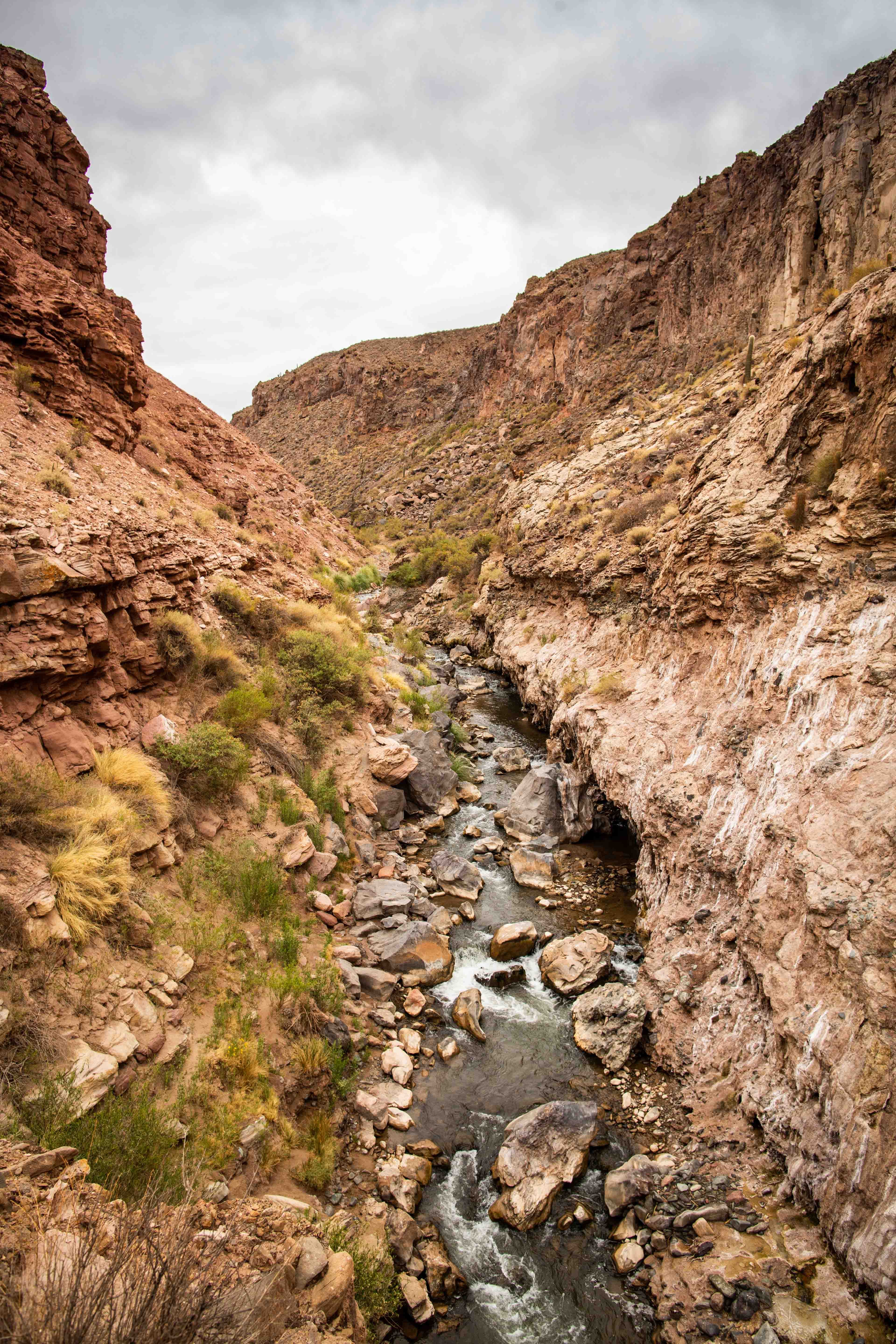 El trayecto de unos 500 metros se divide en cuatro etapas, que van sumando dificultad a medida que el cañón se estrecha.