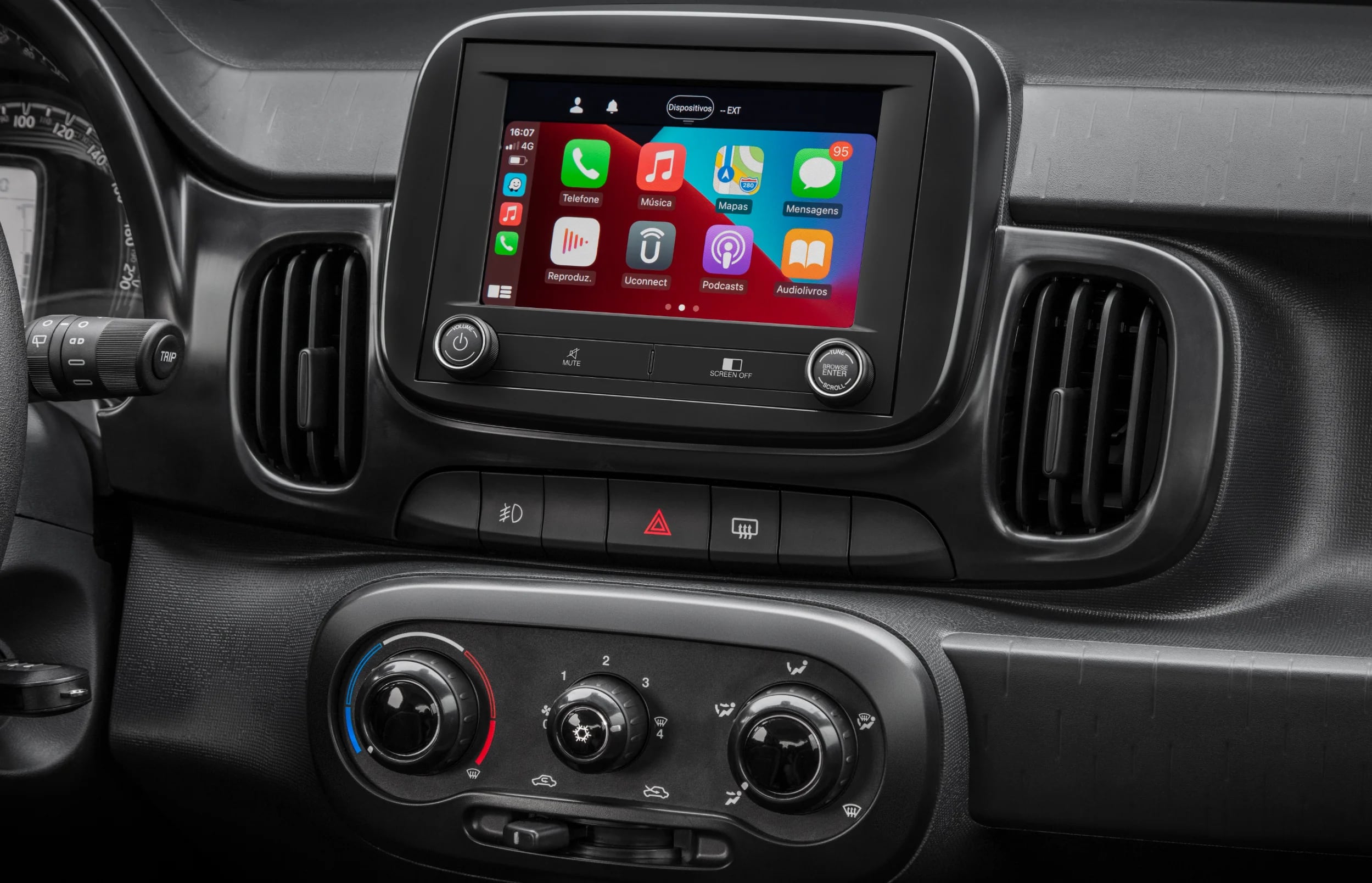 La central multimedia del Fiat Mobi es de 7 pulgadas