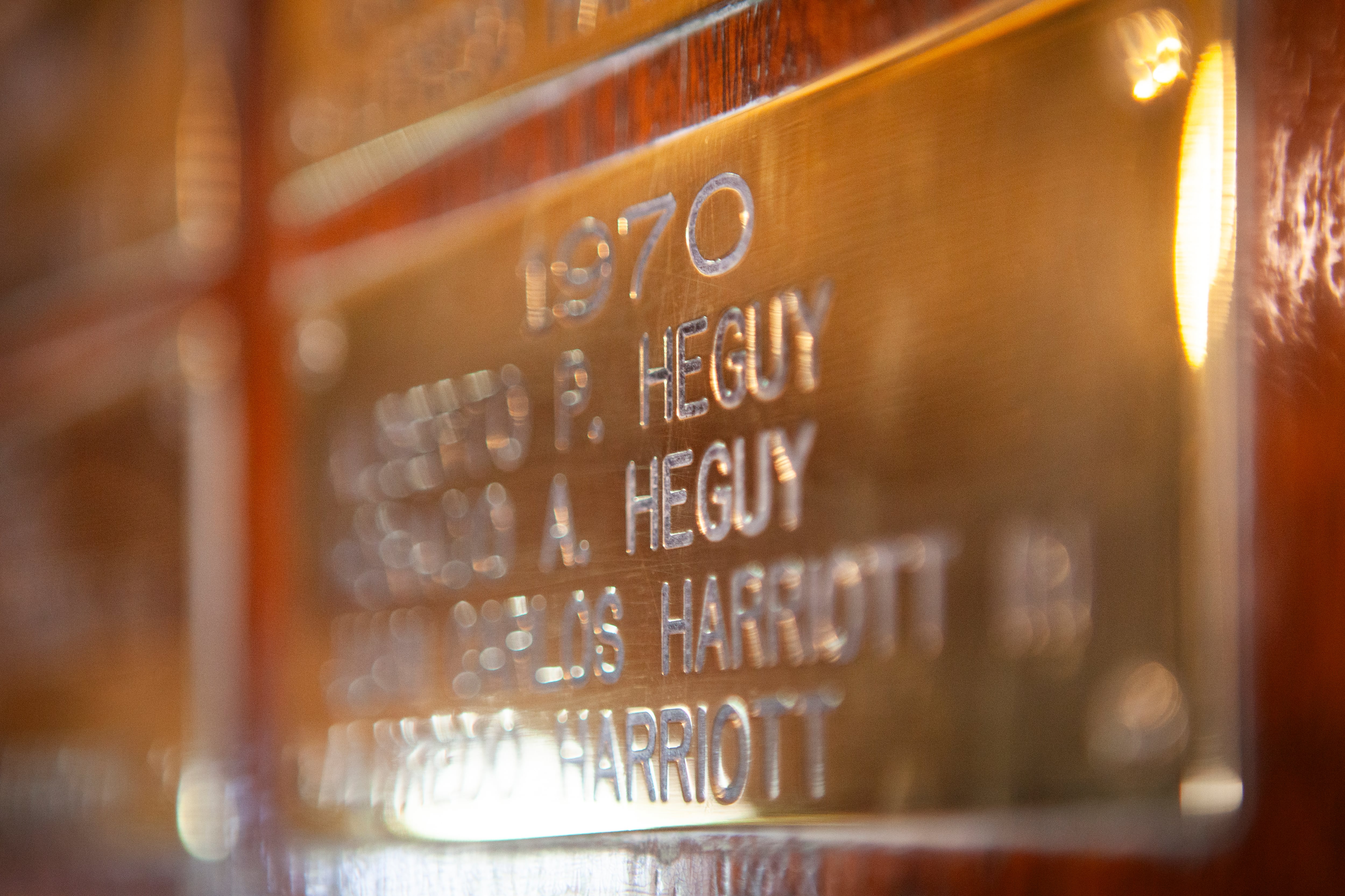 Placa que pone en valor los éxitos del primer equipo de 40 goles.