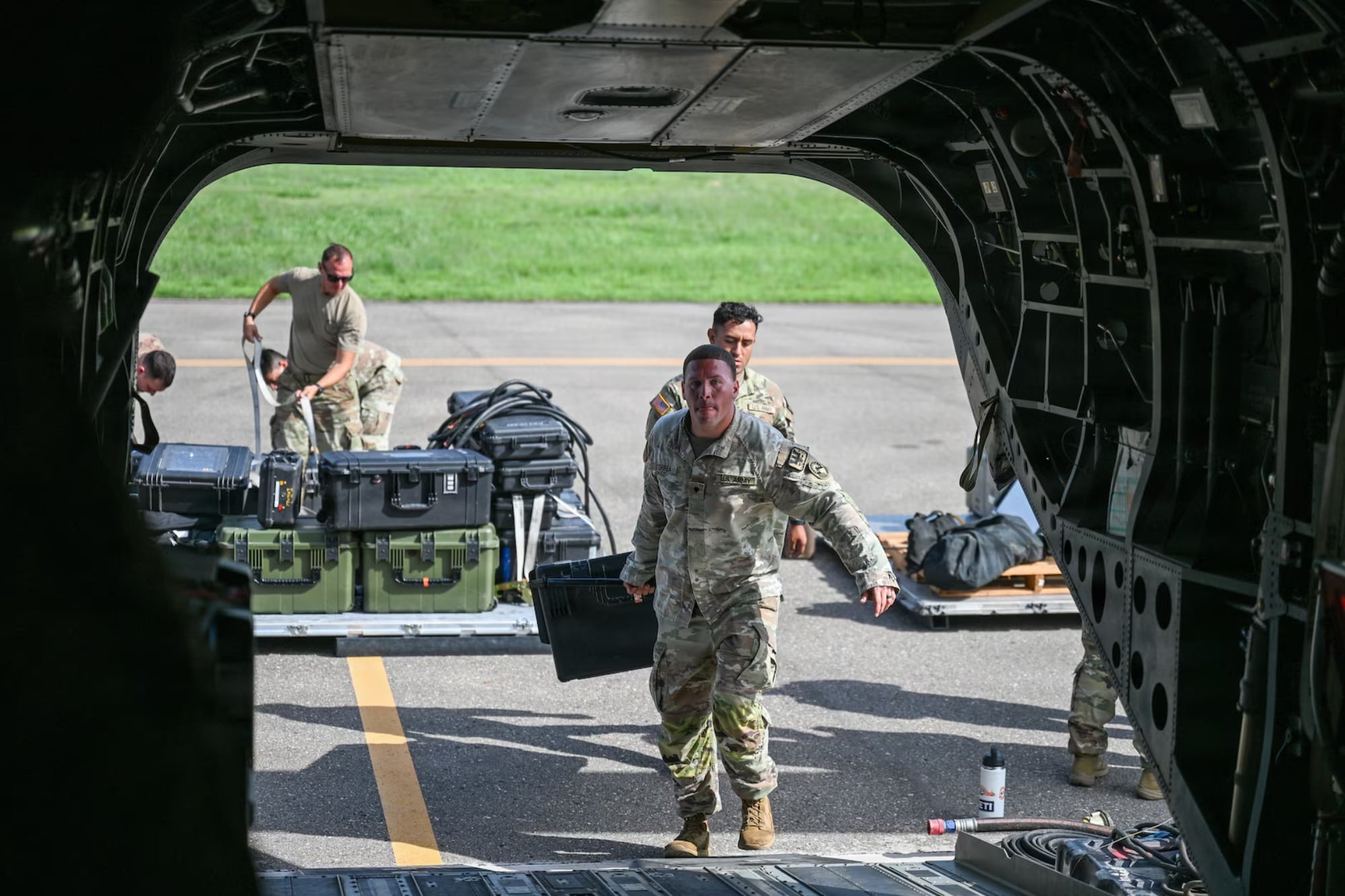 Quiénes integran el Southcom, el comando militar de EE.UU. que se desplegará en Venezuela por el terremoto