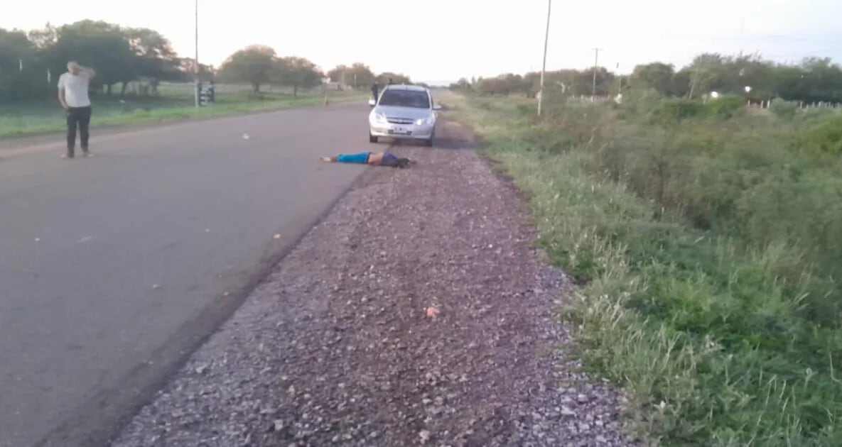 Un conductor que manejaba borracho, atropelló y mató a un peatón en Santiago del Estero: “Pensé que era un caballo”
