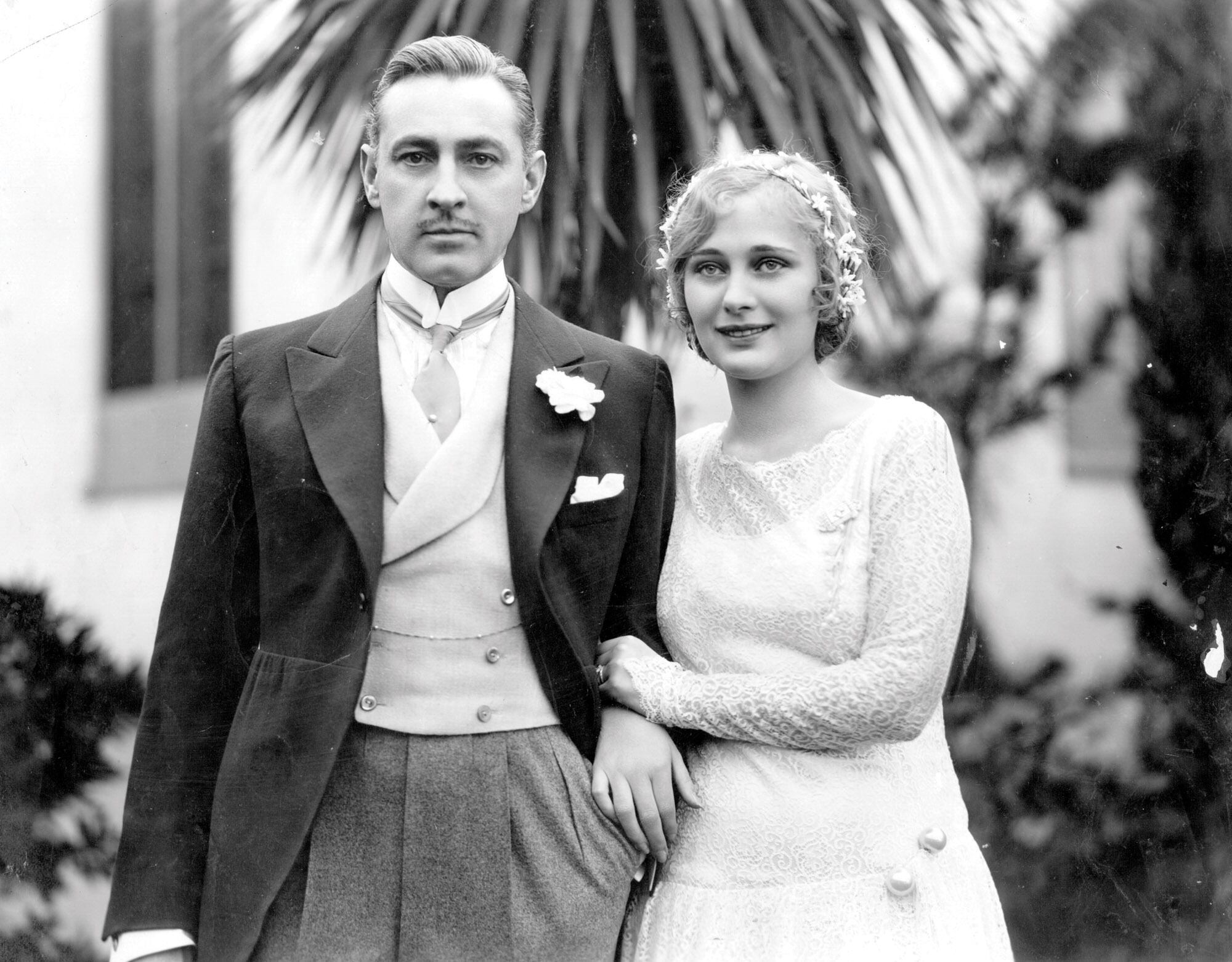 Un posado de sus abuelos, John Barrymore y Dolores Costello, en 1928