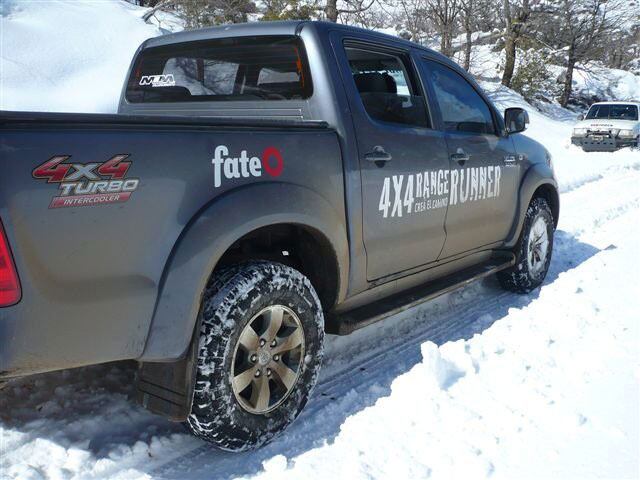 Conducir en la nieve sin cadenas puede ocasionar la pérdida de adherencia de los neumáticos y provocar accidentes