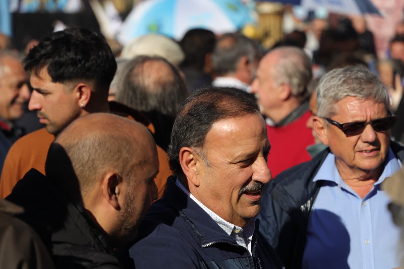Ricardo Quintela durante la marcha por la condena de Cristina Kirchner, en la Plaza de Mayo