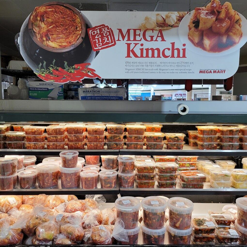 Mega Mart cuenta con una variedad de productos frescos y saludables, así como también importados de Corea