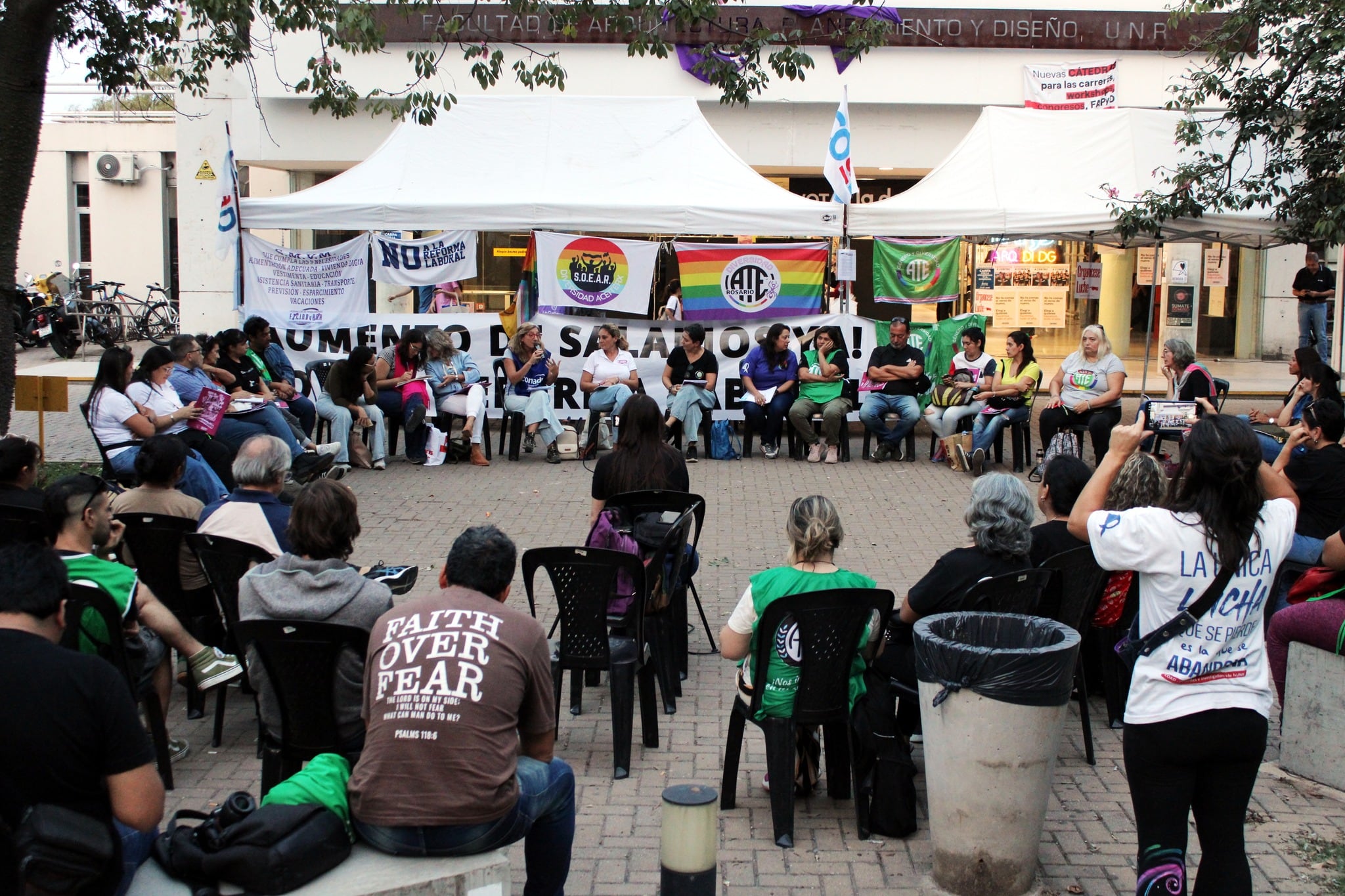 Dos integrantes de grupos terroristas palestinos participarán de una charla organizada por ATE en Rosario