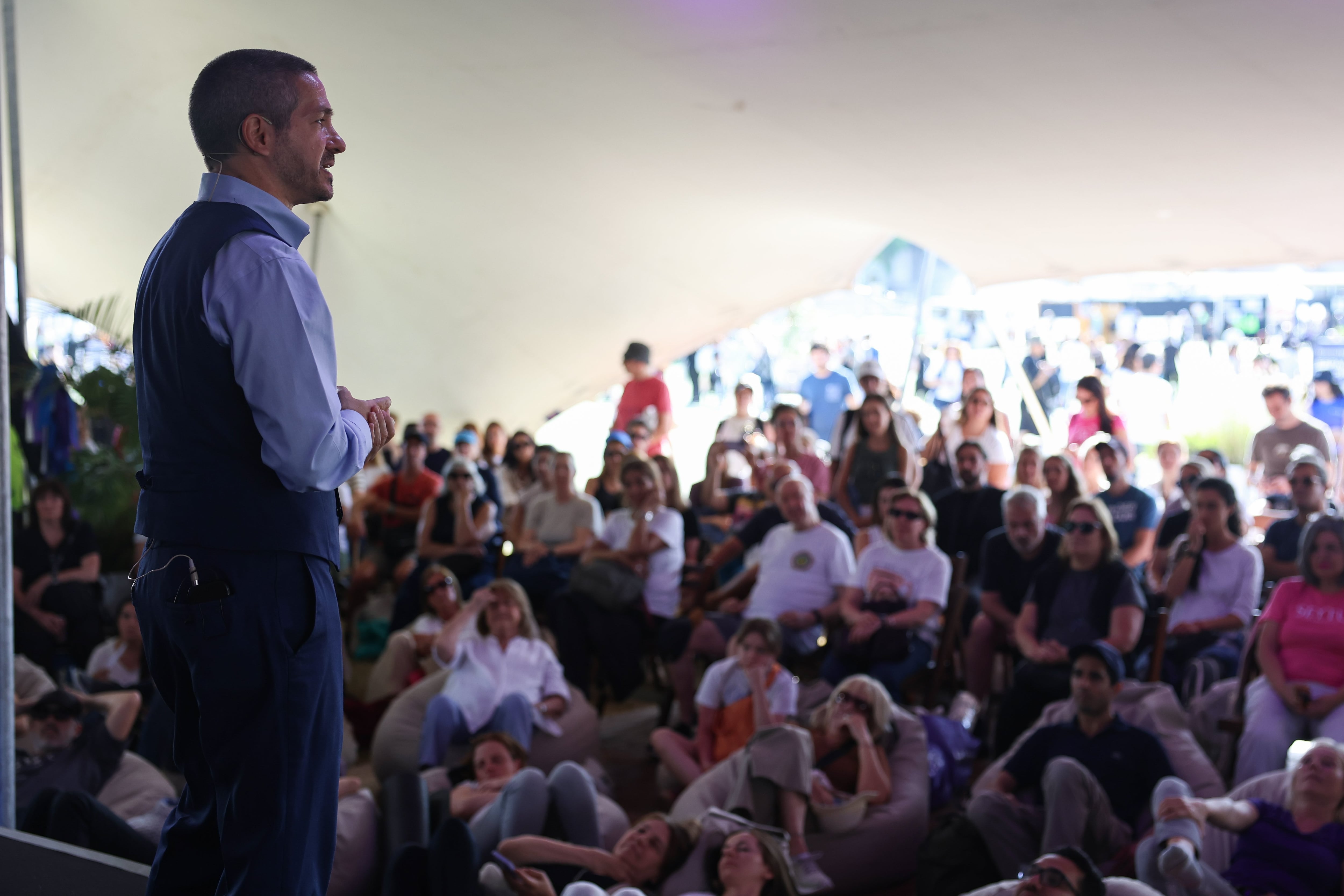 Dr. del Sueño habilitó a la gente a que llegue tarde a trabajar pero que descanse