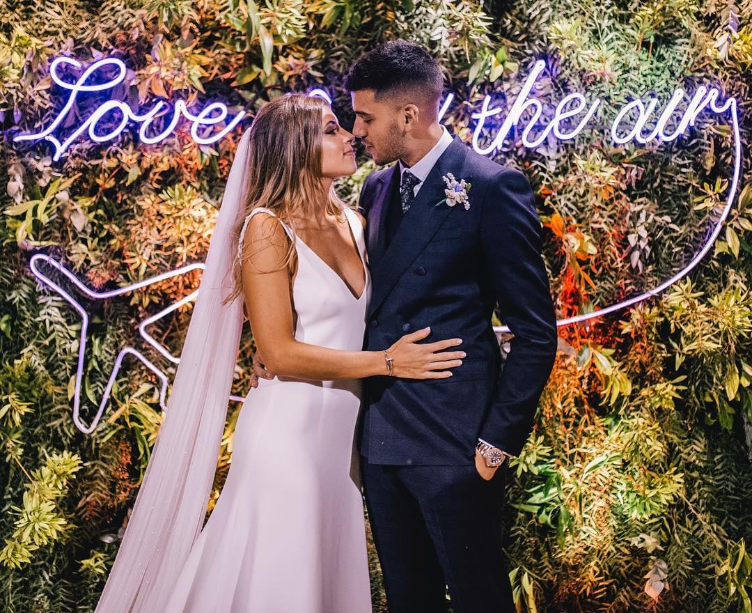 El 28 de junio de 2018 la pareja se casó por civil y el 28 de diciembre celebraron su amor con una mega fiesta (Foto: Instagram @rocioesposito)