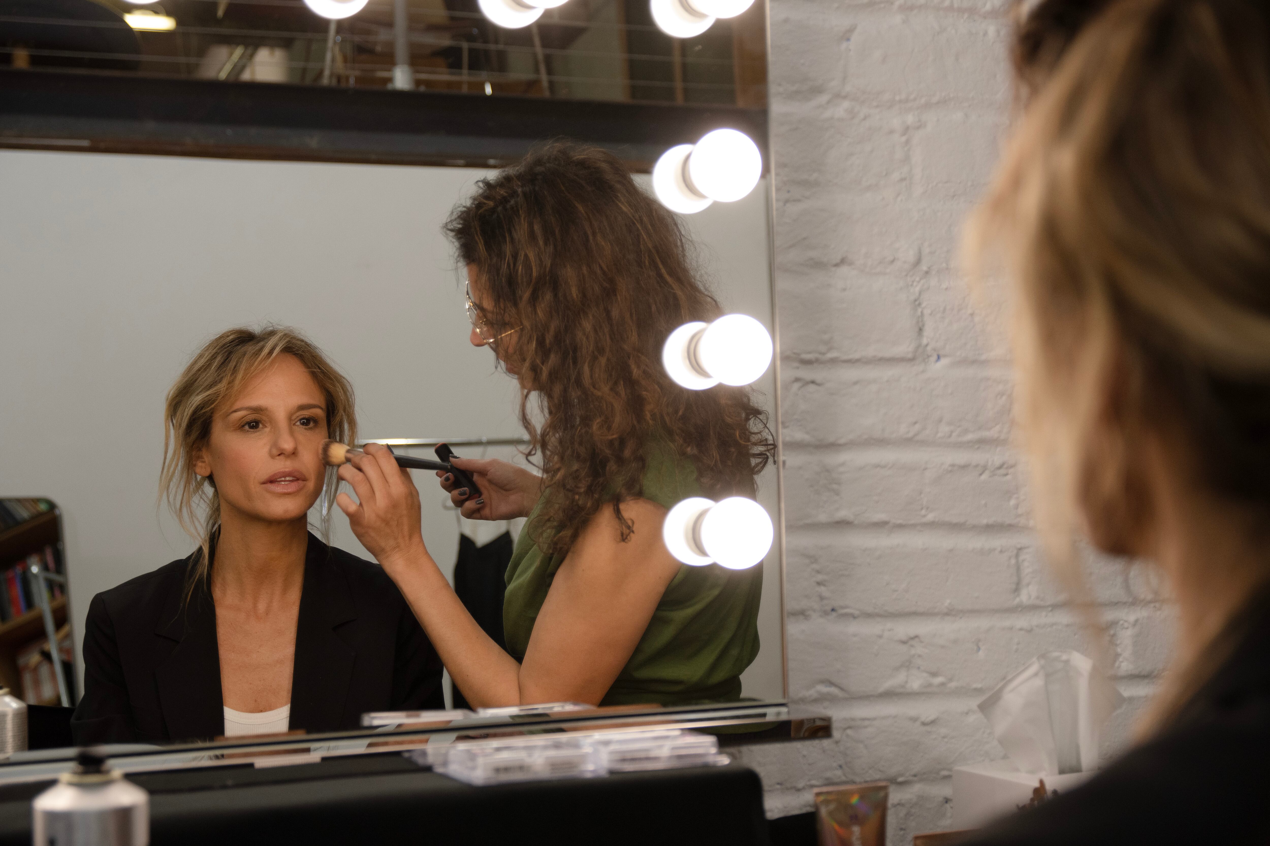 “Quizás yo también me estoy redescubriendo”, dice Mariana Fabbiani al momento de ser retratada por la fotógrafa argentina Paola Kudacki