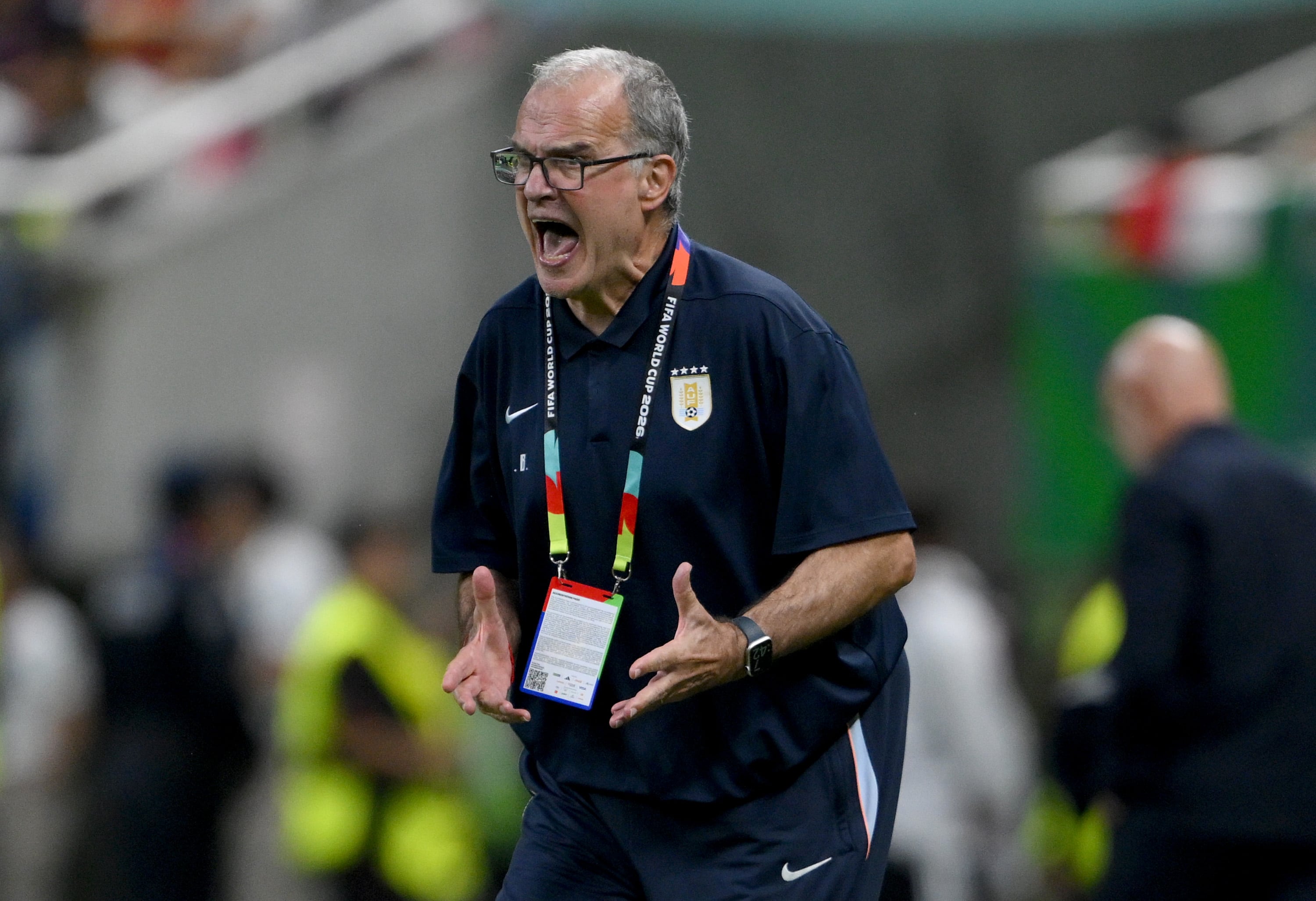 Los gritos de Bielsa desde el banco de suplentes procuraron que su equipo reaccionara, pero la Celeste dejó sin victorias la Copa del Mundo.
