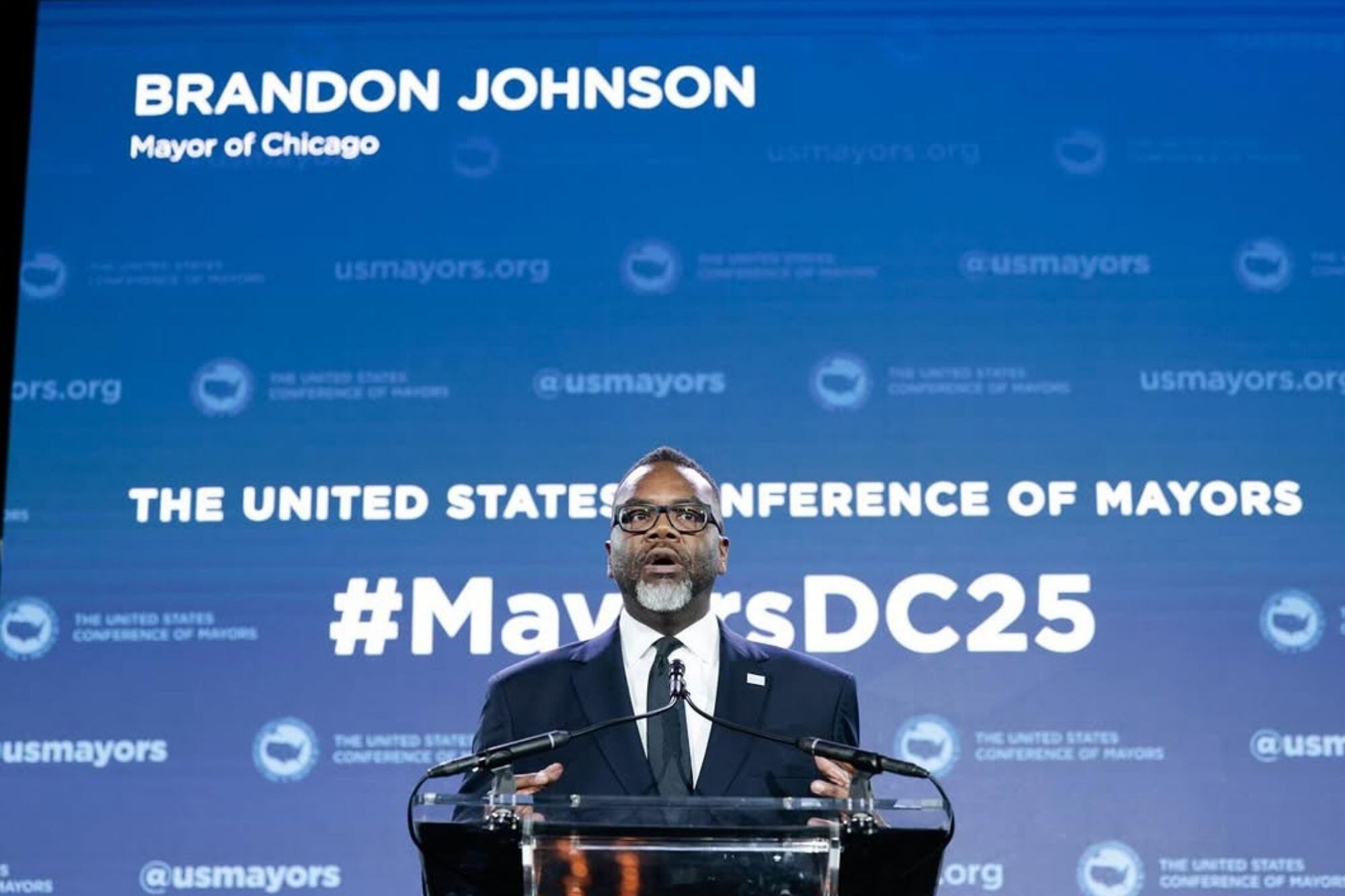 Johnson asumió con una plataforma progresista que prometía reformas estructurales (Brandon4chicago)