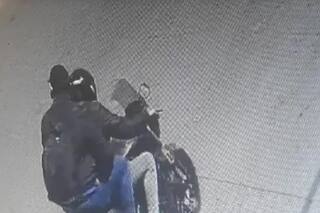 Combate a los motochorros