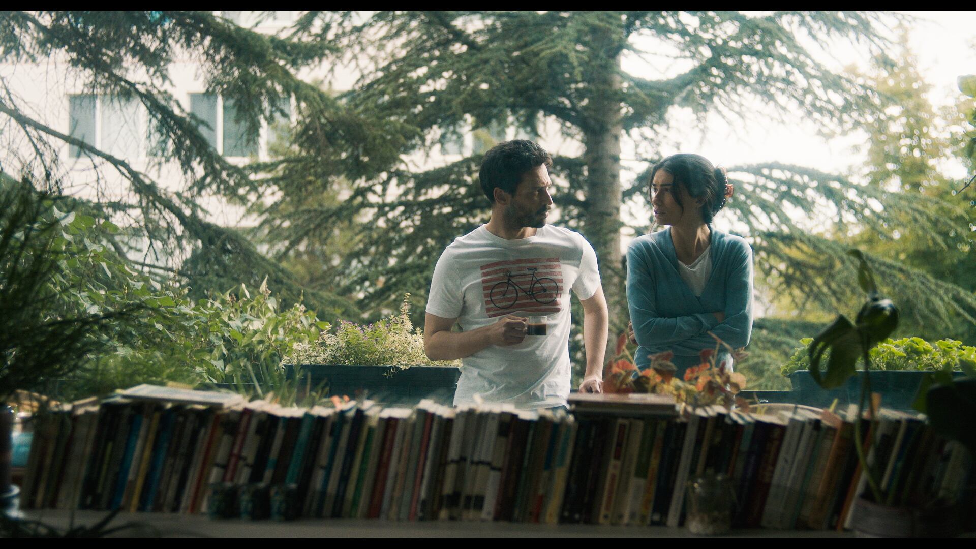 Lo que mata: fantasmas del pasado regresan bajo la forma de un thriller hipnótico