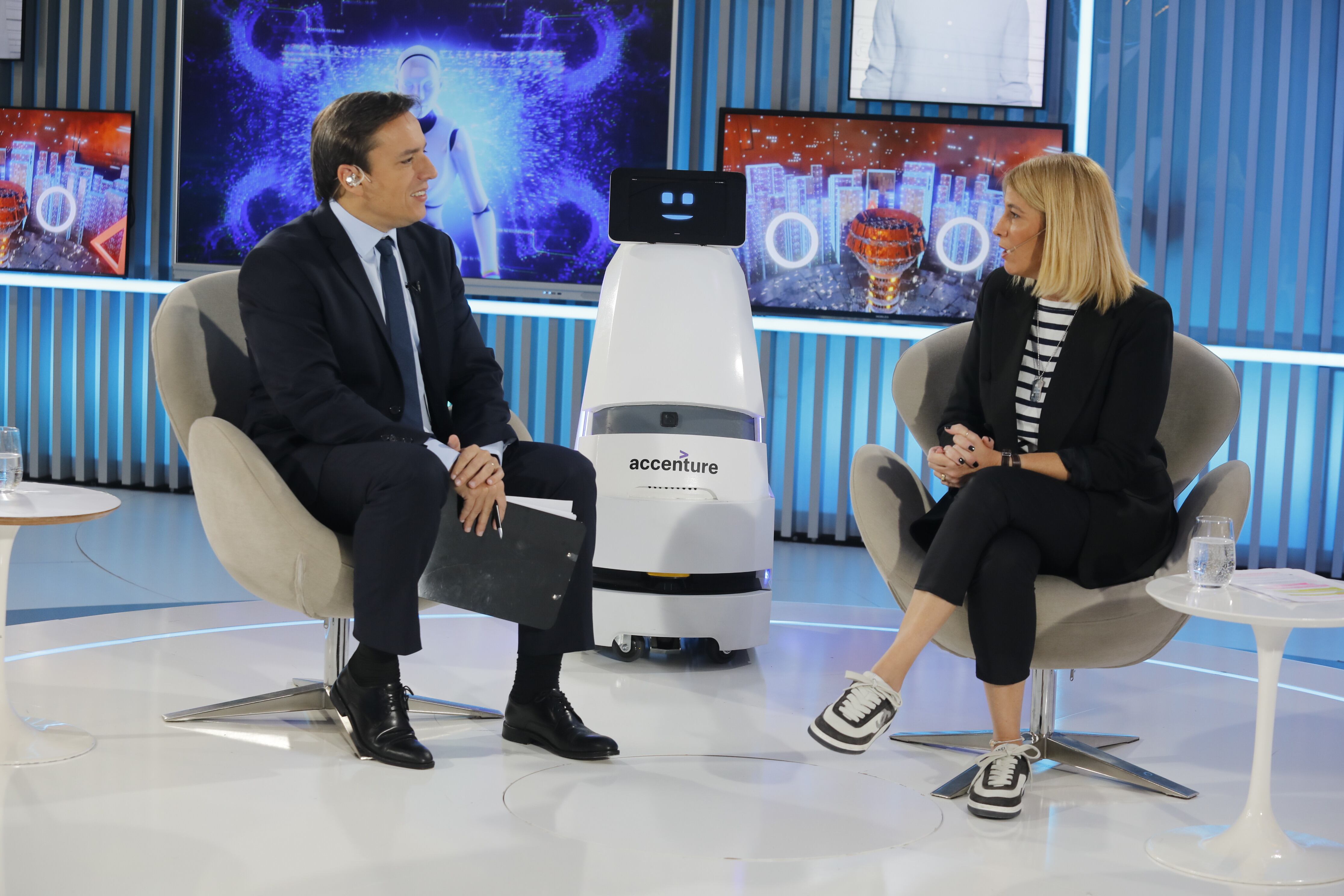 Management 2030: con la participación de un robot en vivo, arrancó una nueva edición del ciclo más disruptivo de la Argentina