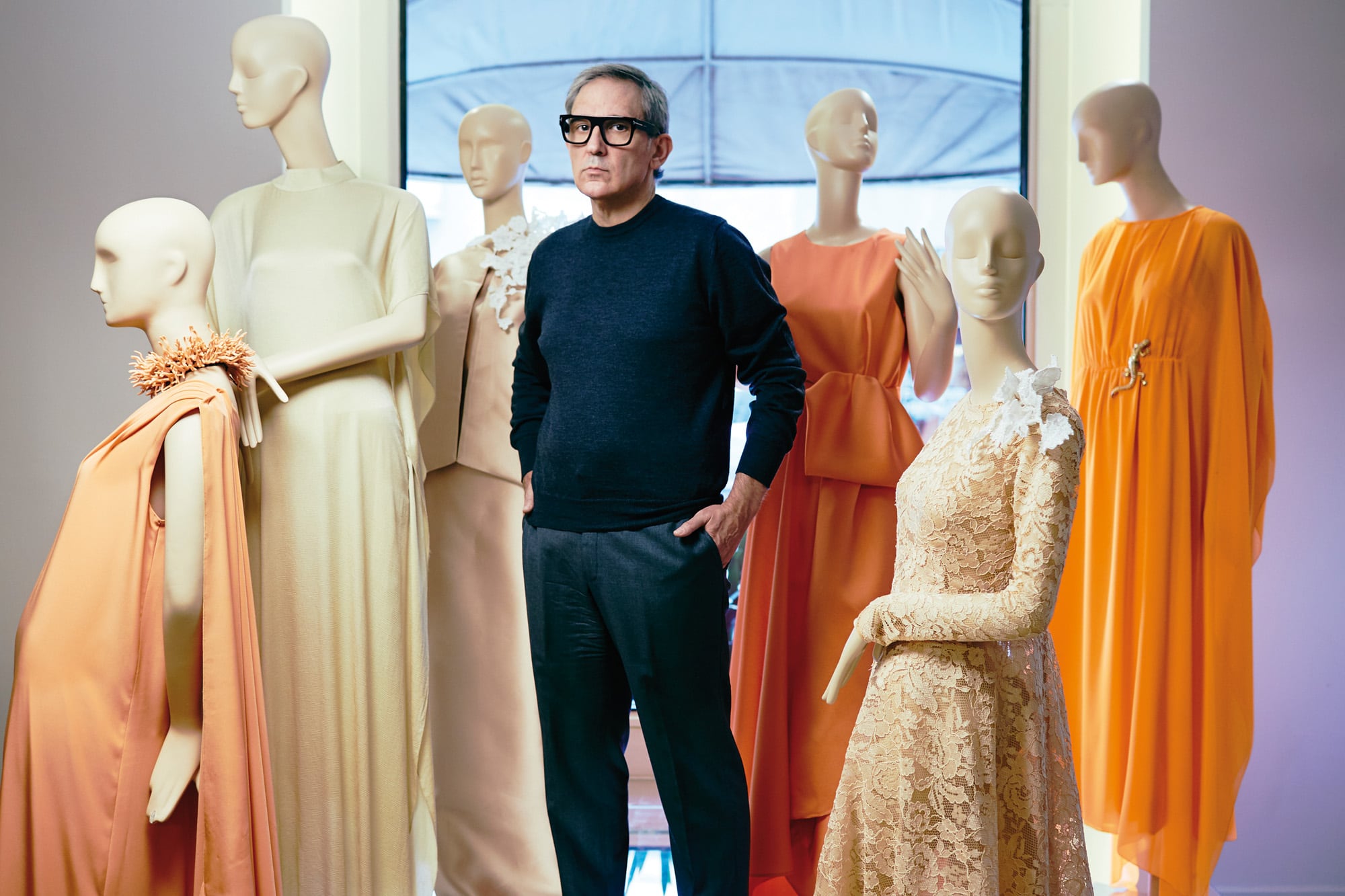 Adrián Brown, el diseñador que eligen celebrities y figuras de la política