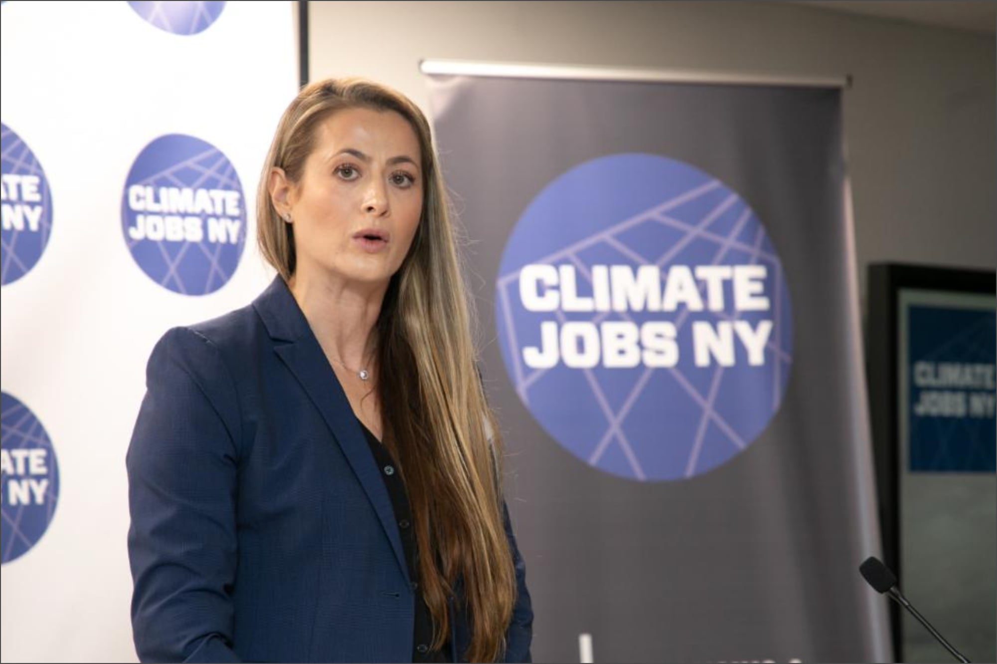 Noticias de New York en vivo: la candidata que busca un escaño en tierra republicana y actualizaciones de hoy miércoles 11 de marzo