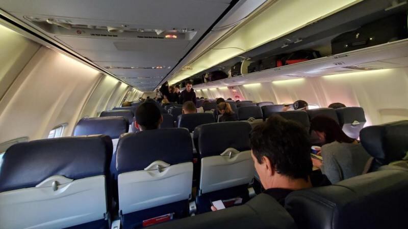 Un ex capitán le dijo a la BBC que no cree que exista un protocolo específico para situaciones como la que vivió la pareja australiana