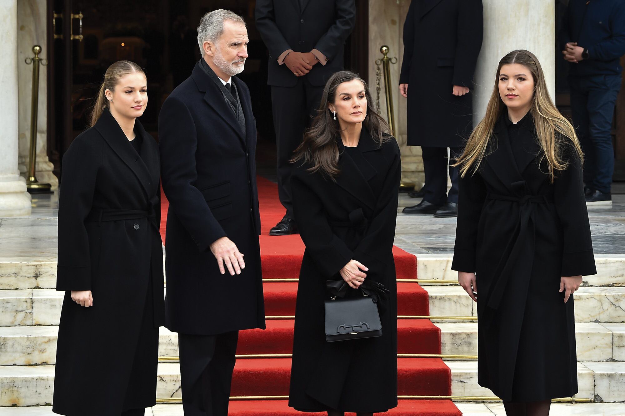 Los reyes Felipe y Letizia junto a sus hijas, la princesa Leonor y la infanta Sofía