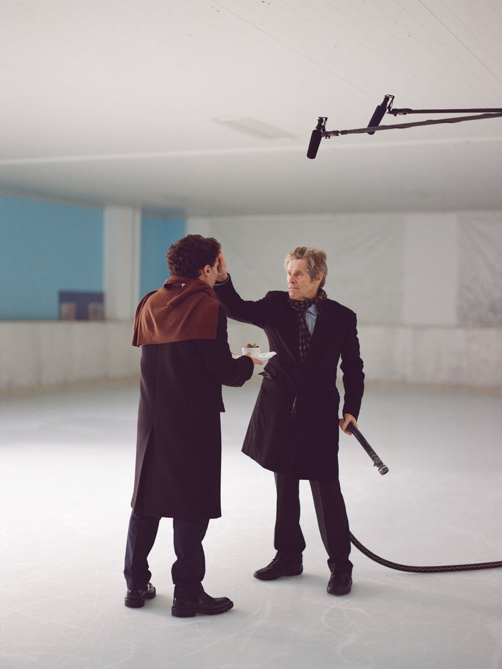 Willem Dafoe y Gastón Solnicki en el rodaje de la película Le Souffleur