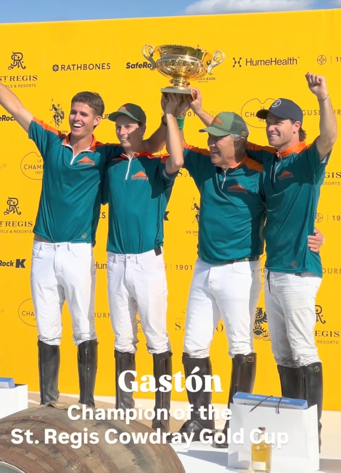 Los campeones de la Copa de Oro: Cruz Heguy, Beltrán Lauhlé, Jean Paul Luksic y Gonzalo Ferrari