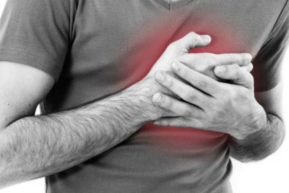 Entre los síntomas más frecuentes, el médico mencionó las palpitaciones