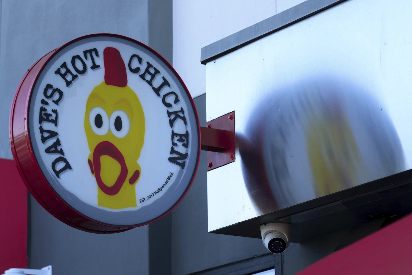 Dave’s Hot Chicken fue vendida a los dueños de Subway por US$1OOO millones