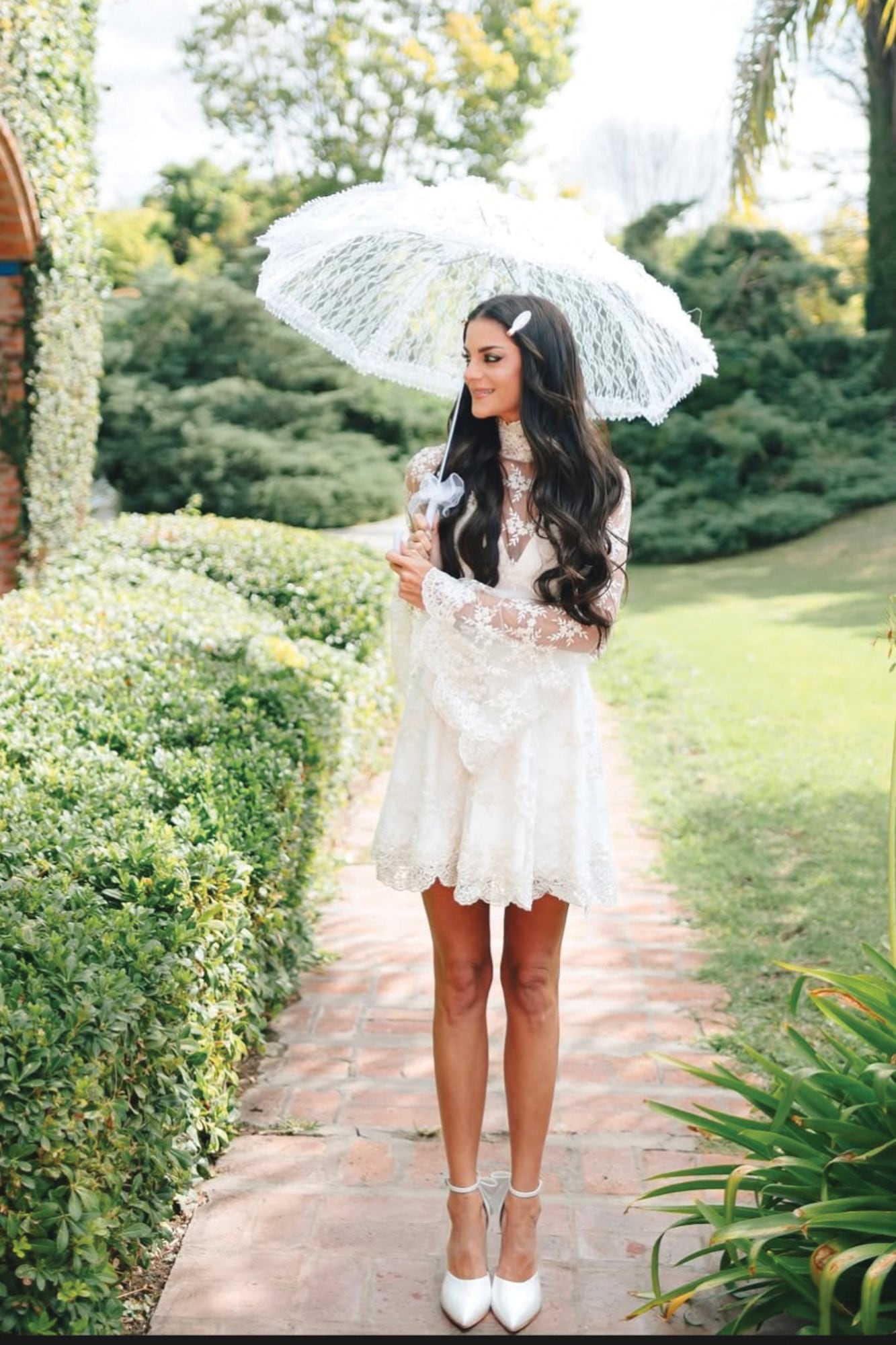 Emily lució un segundo vestido, de Natalia Antolín