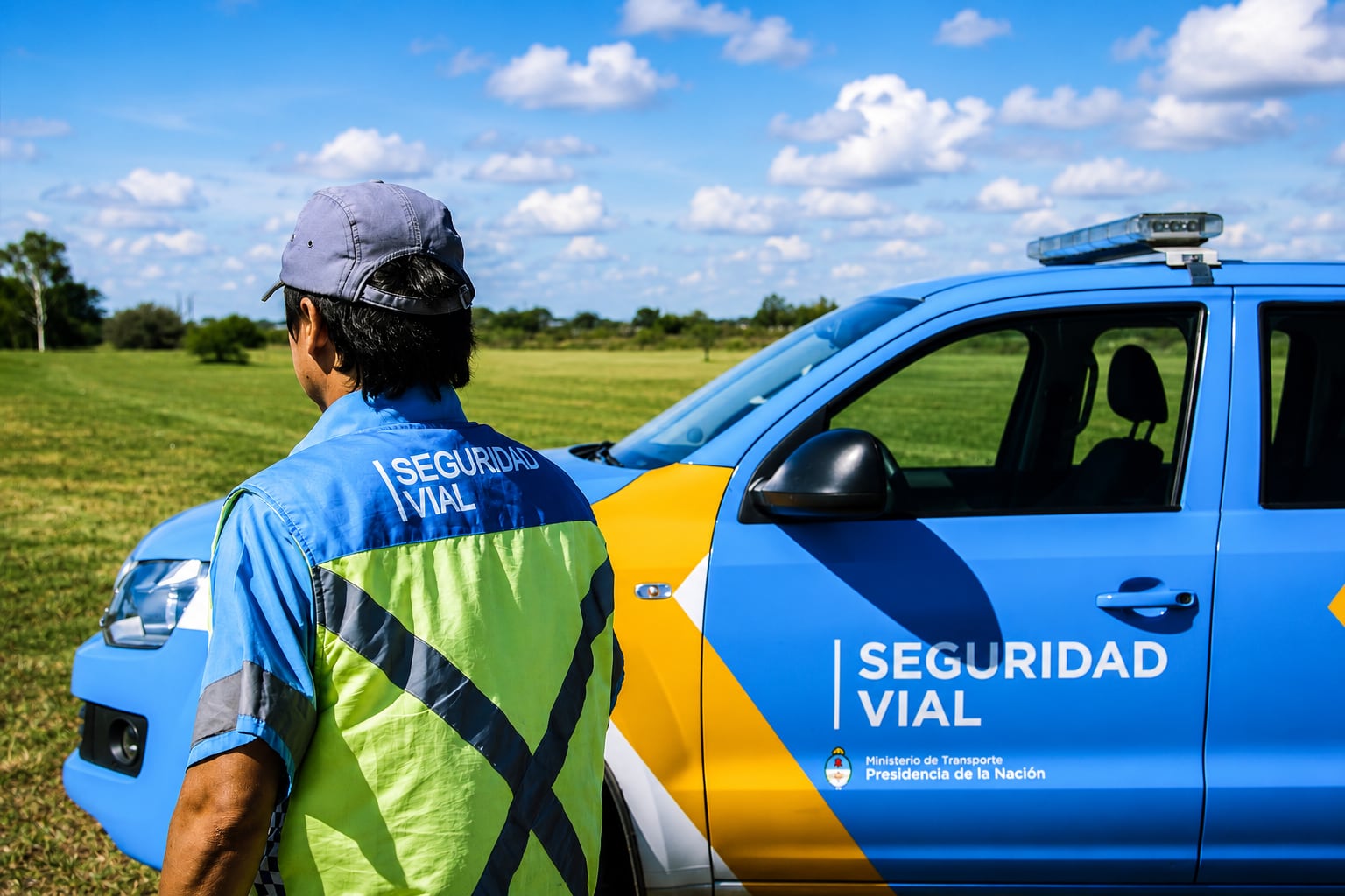 Las autoridades realizan controles de documentación y alcoholemia para reforzar la seguridad vial