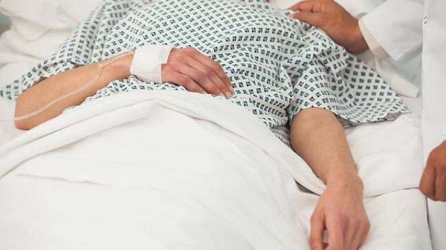 Hay médicos que creen que la conciencia de las personas abandona el cuerpo durante las experiencias cercanas a la muerte de un modo que la neurociencia es incapaz de explicar
