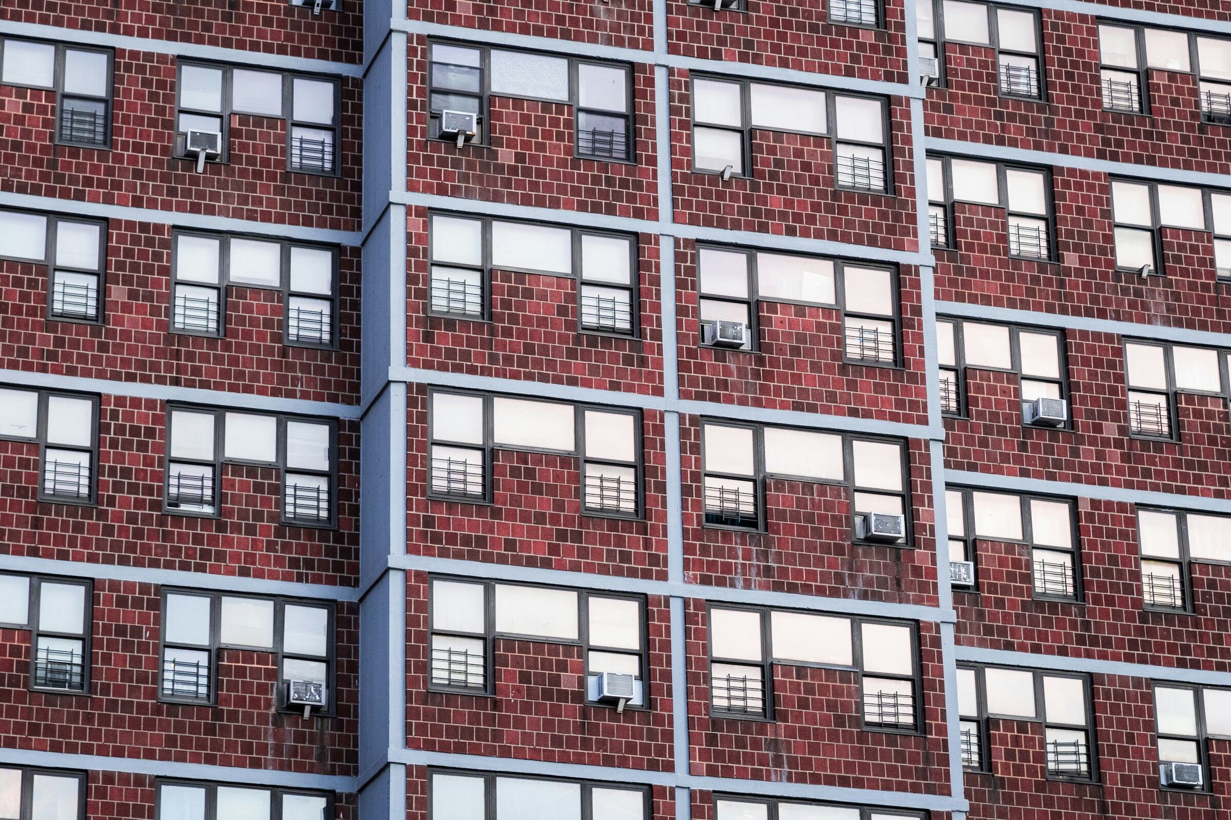 La obligación de tener los sistemas instalados y funcionando comienza el 1 de junio de 2030