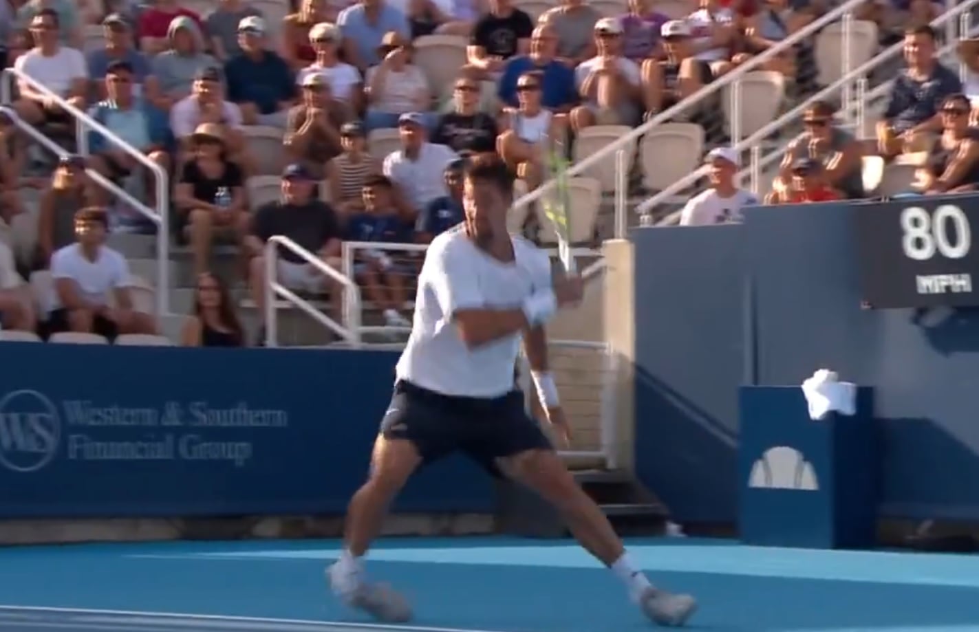 Thanasi Kokkinakis y el momento de la torcedura del tobillo derecho