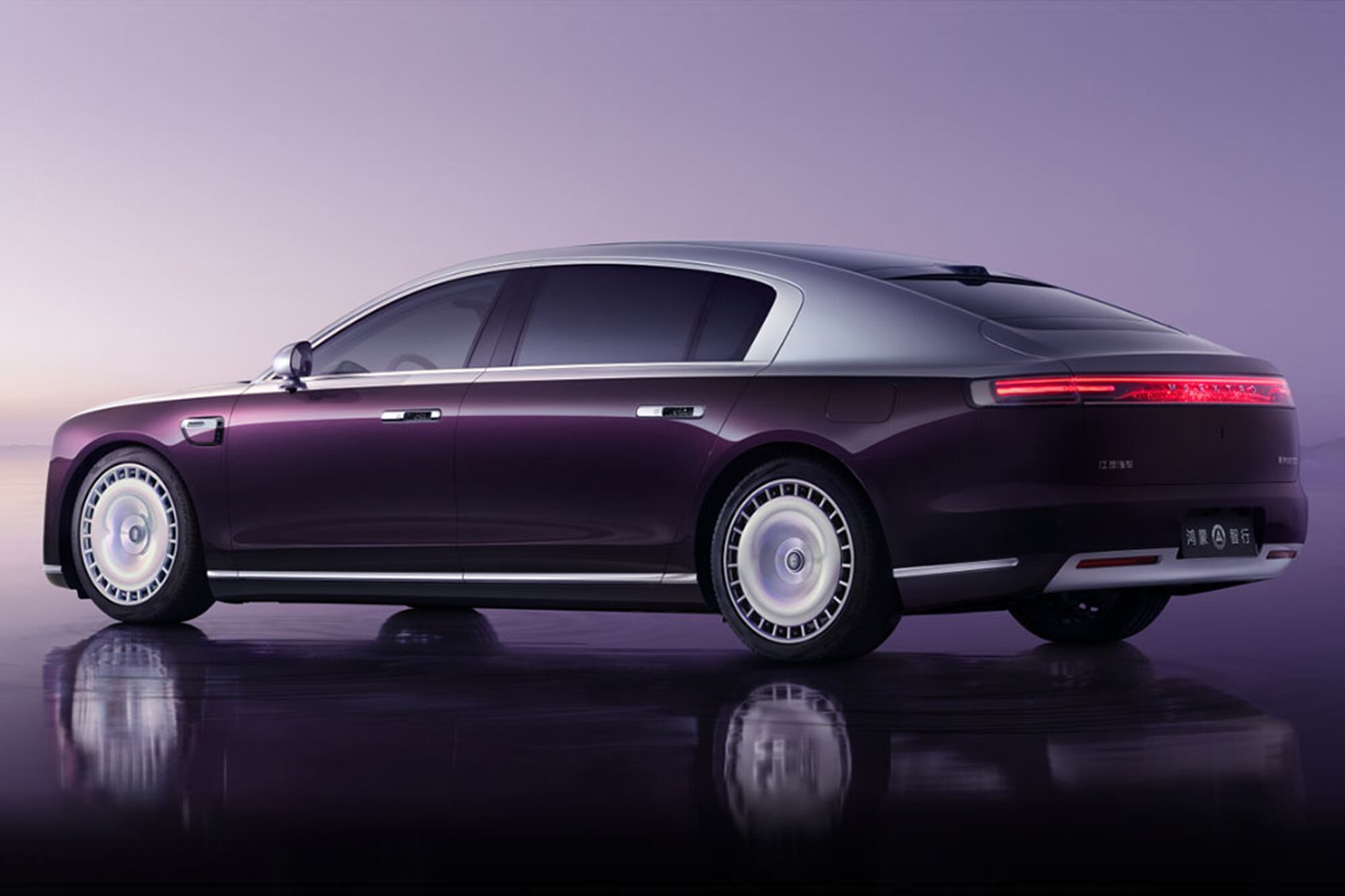 Una de las variantes del vehículo incorpora un motor turbo 1.5 para alimentar a los eléctricos