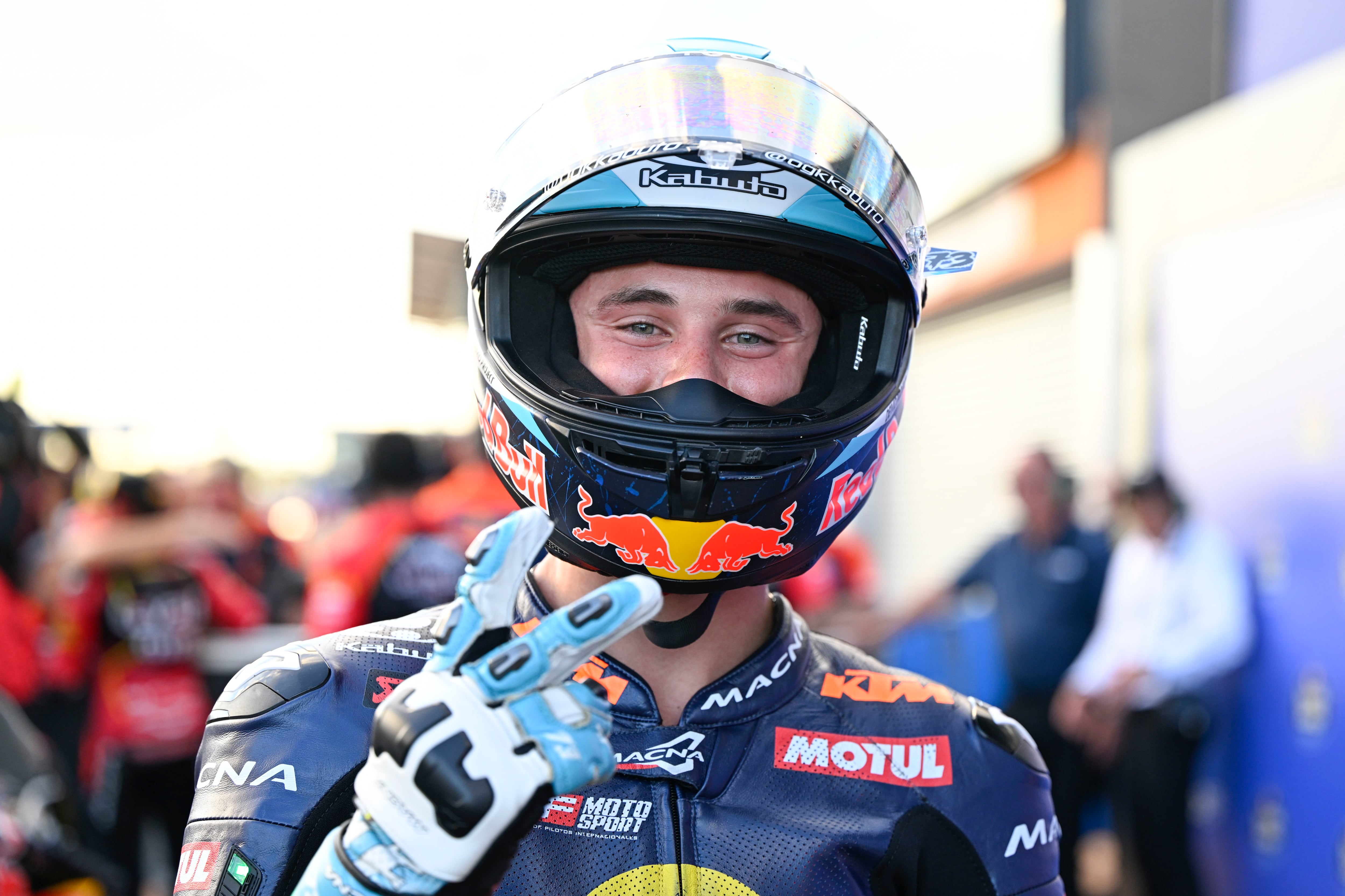 Perrone quedó a gusto con el segundo registro en la prueba de clasificación, a 206 milésimas del poleman; el motocicilismo vuelve a Goiana después de 30 años.