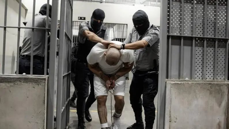 Luis Muñoz Pinto, un estudiante de 27 años, relató que había