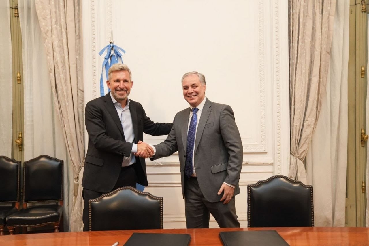 Más fondos para Frigerio: el gobernador de Entre Ríos firmó con Nación un acuerdo por $120.000 millones