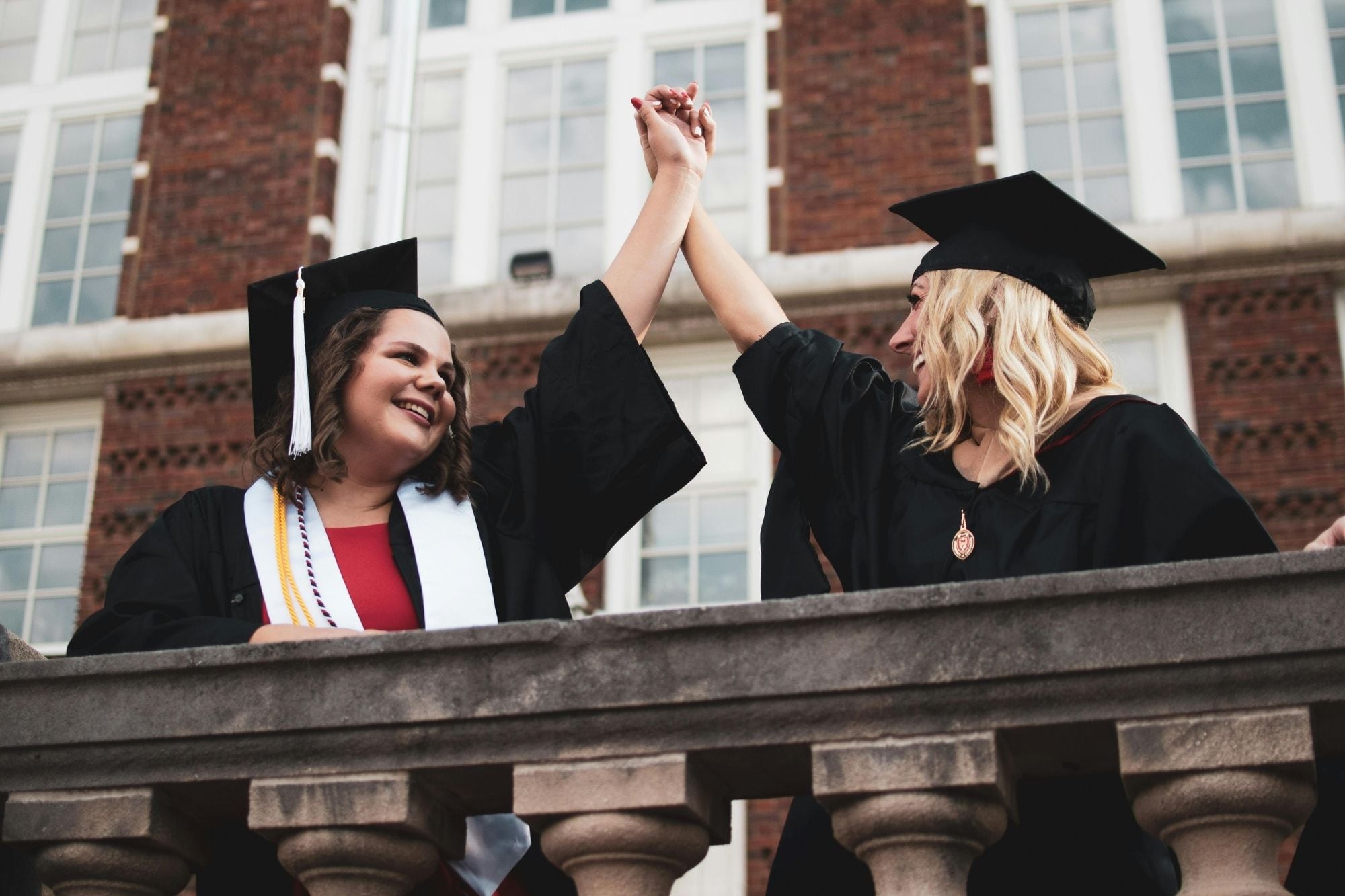 Carreras más cortas: la propuesta de las universidades en EE.UU. que reduciría las deudas por educación
