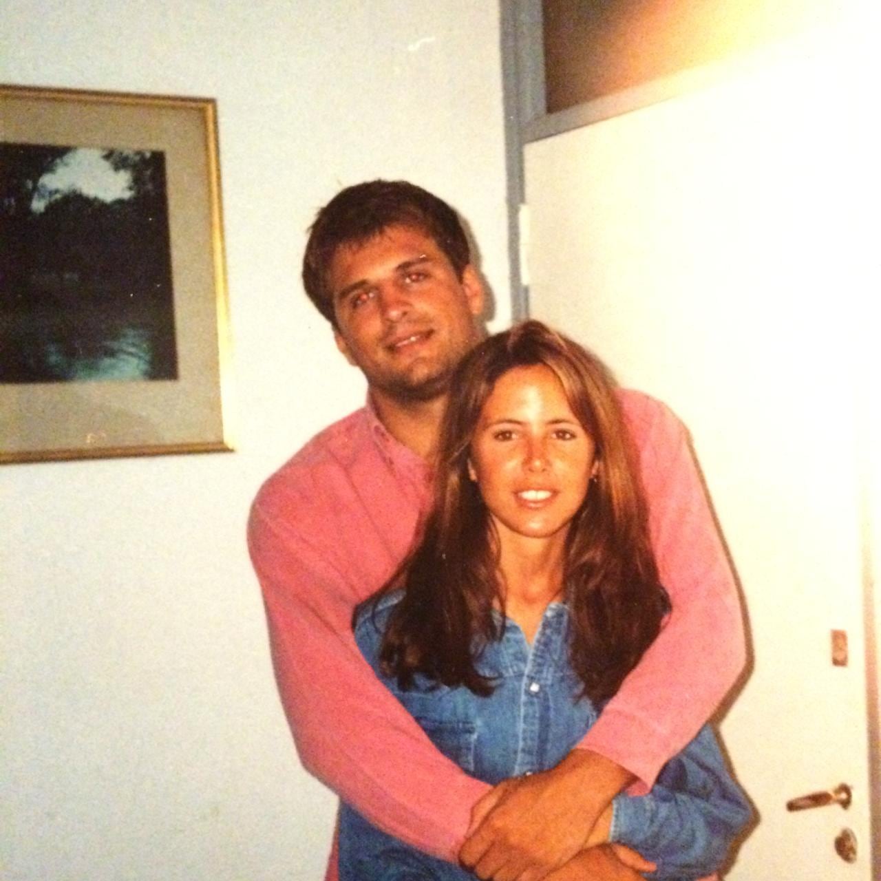 Al terminar la secundaria Ana estudió derecho y Manuel administración de empresas