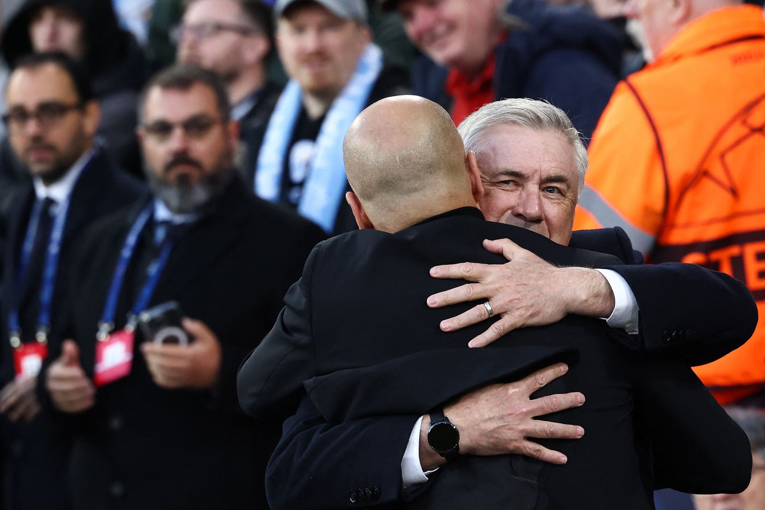 El abrazo entre Ancelotti y Guardiola