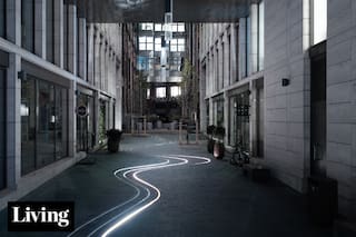 “Delta”, un río de luz que atrae a los peatones y los hace descubrir sin miedo un rincón de Oslo antes cerrado al paso