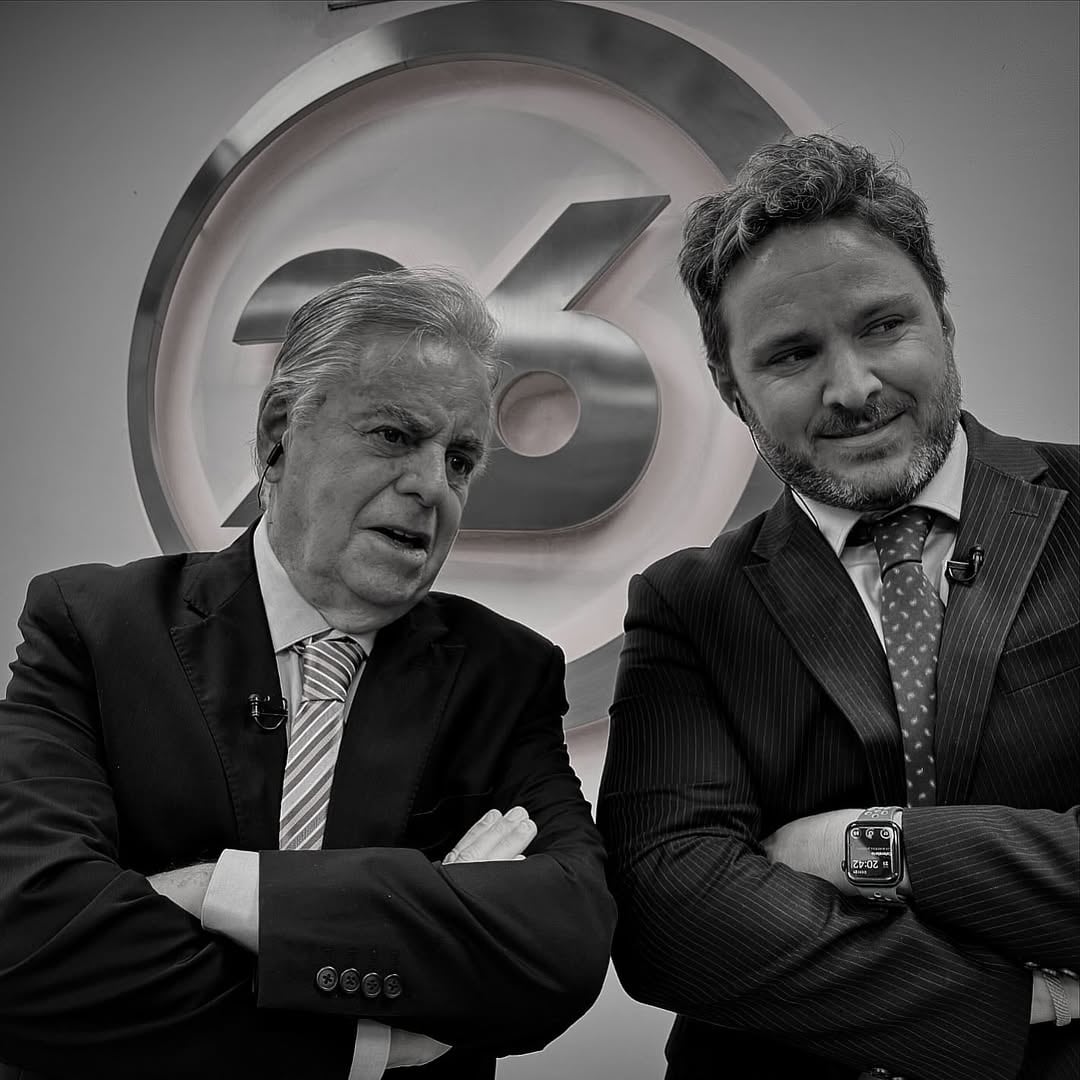 Roberto García junto a su hijo Javier, con quien conducía La Mirada en Canal 26