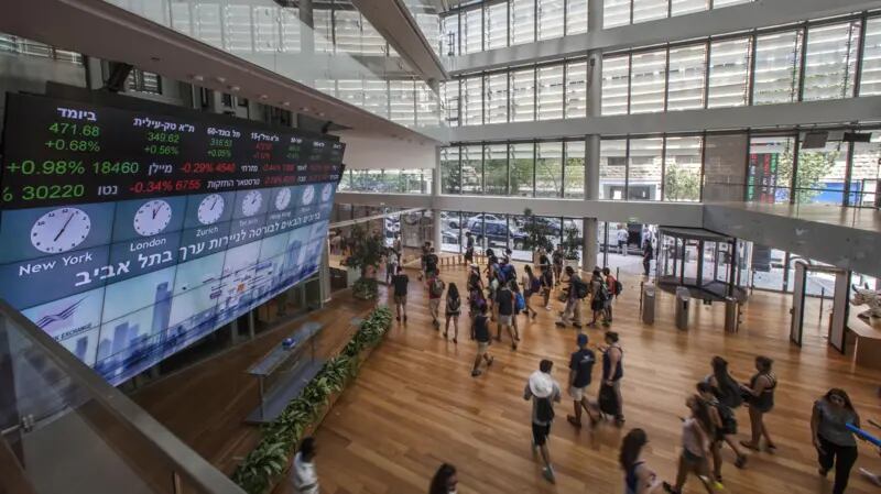 Se están vendiendo más bonos del gobierno israelí en la Bolsa de Valores de Tel Aviv y en las bolsas de todo el mundo
