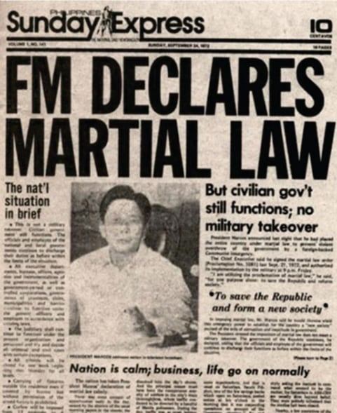 La portada del Sunday Express anuncia la ley marcial en Filipinas, en septiembre de 1972