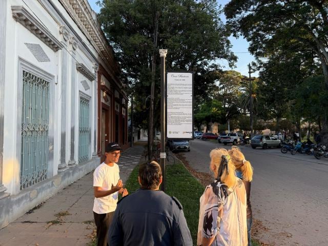 San Javier está situada a 156 kilómetros al norte de la capital provincial