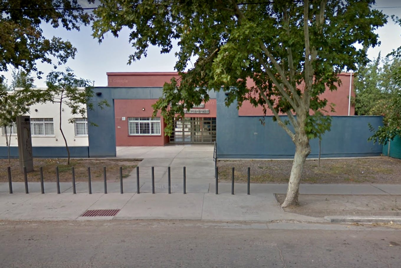 Un hombre atropelló a su hijo de 5 años cuando daba marcha atrás con su camioneta en Mendoza