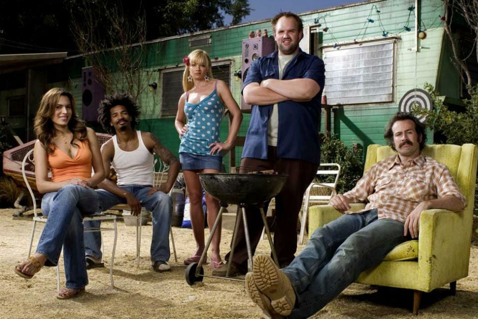Ethan Suplee con el resto del elenco de My Name is Earl