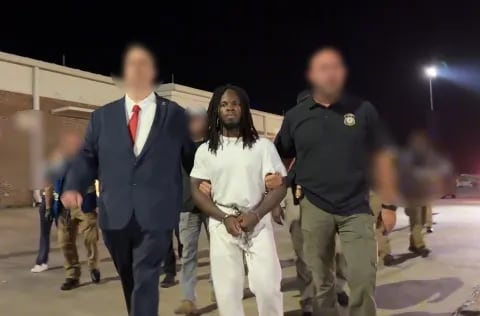 El migrante arrestado por el ICE en 2025 fue deportado el 10 de septiembre de este año