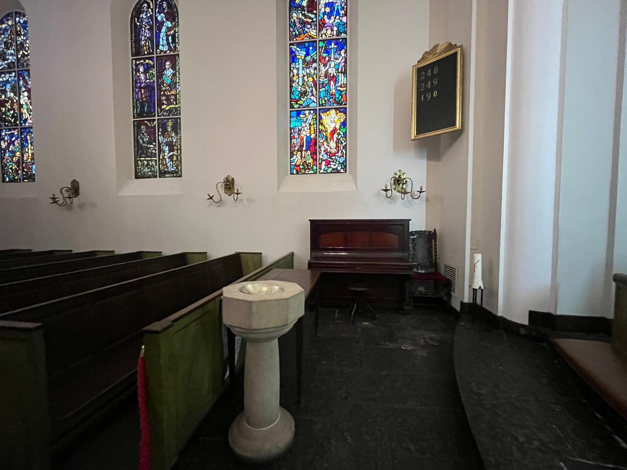 La Iglesia ofrece misas y celebraciones religiosas en ciertas fechas del año, ya que no posee un pastor titular propio del templo