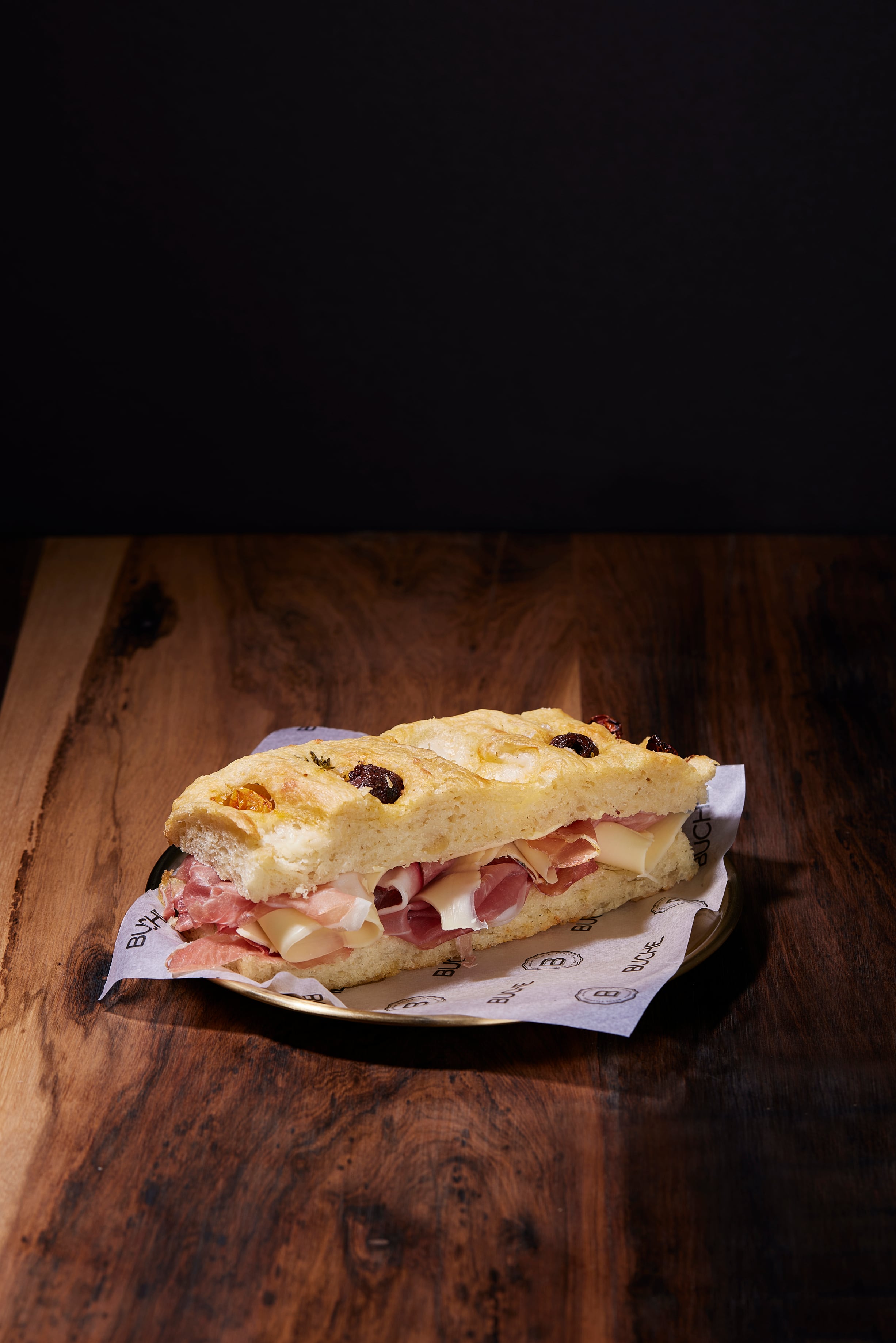 Embutidos, foccacias y quesos, protagonistas