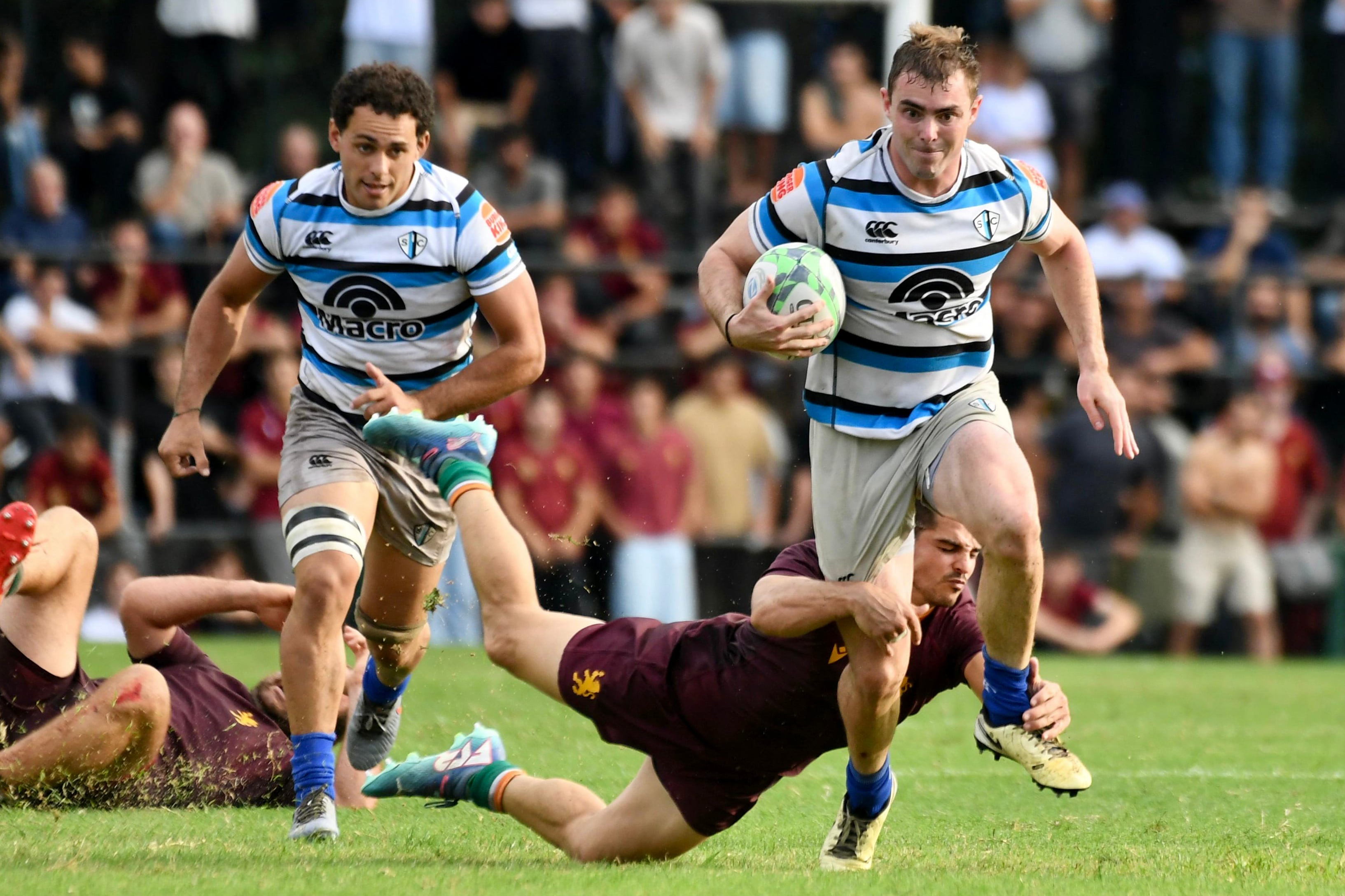 Lanzado en ataque, el SIC fue imparable