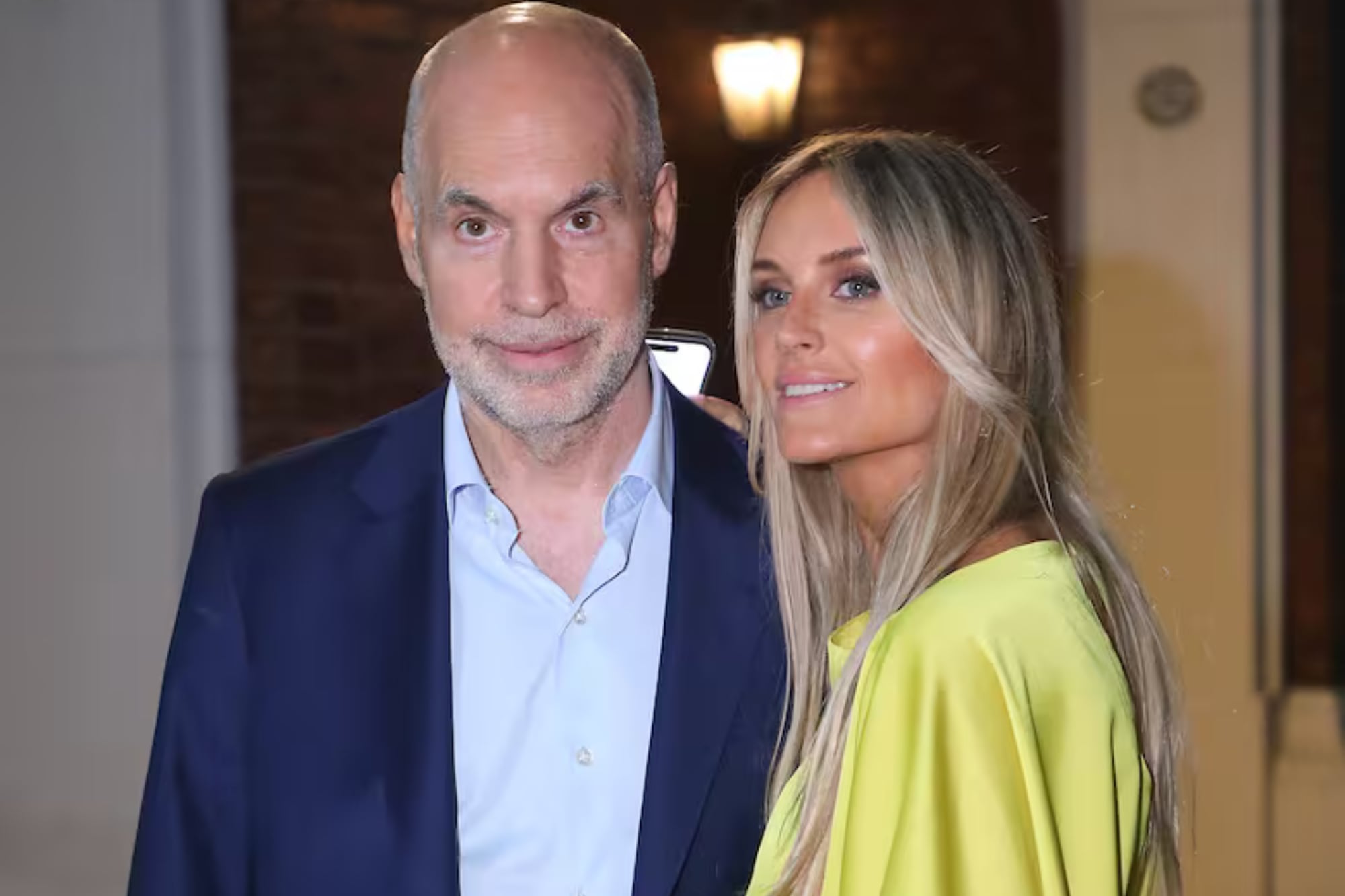 El legislador porteño Horacio Rodríguez Larreta junto a su esposa Milagros Maylin